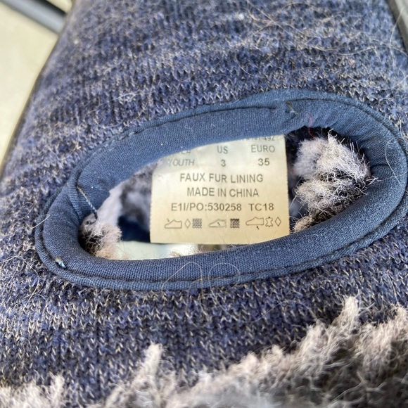 BOGS  Big Kid Size 3 Used Arcata Knit Insulated Winter Waterproof Snow Boot - Picture 4 of 6